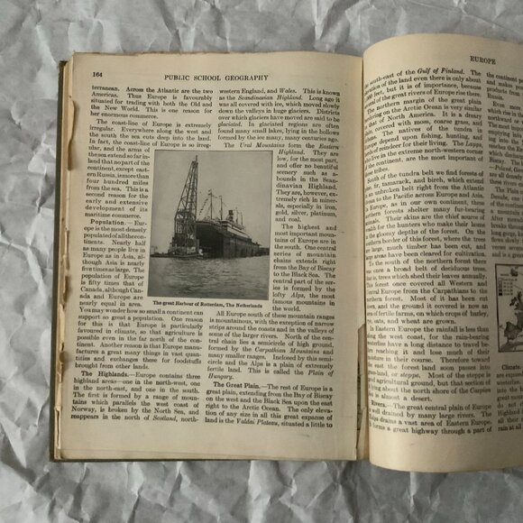 VINTAGE TEXTBOOK - ONTARIO PUBLIC SCHOOL GEOGRAPHY 1938 - Picture 7 of 10